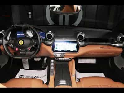 Ferrari GTC4 Lusso V8 T 3.9 (611 CH) – GRIGIO SILVERSTONE (2018) - Foto 12