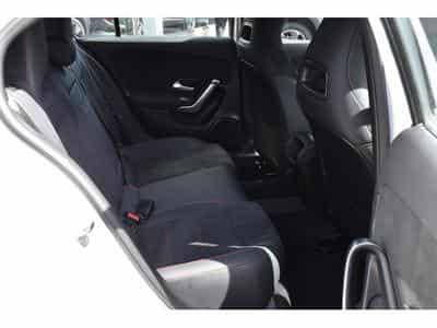 Mercedes A 200 AMG Line 7G-Tronic GPS LANE CAM PARK KEYLESS 1° MAIN (2025) - Photo 8