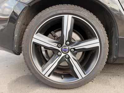Volvo S60 D2 Geartronic 120 R-Design (2017) - Photo 11