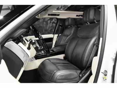 Land-Rover Range Rover D350 LWB AUTOBIOGRAPHY - 7 PLACES (2024) - Photo 9