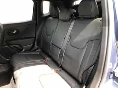 Jeep Renegade S (2021) - Photo 11