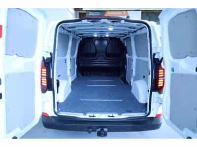 VW T7 Fourgon Court (2026) - Foto 8