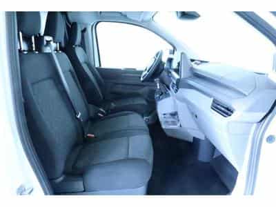 VW T7 Fourgon Court (2026) - Foto 9