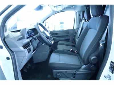 VW T7 Fourgon Court (2026) - Foto 4