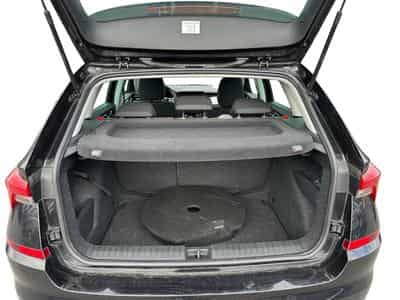 Skoda Kamiq 1.0 TSI DSG Ambition (2023) - Foto 12