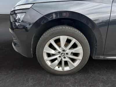 Skoda Kamiq 1.0 TSI DSG Ambition (2023) - Foto 6