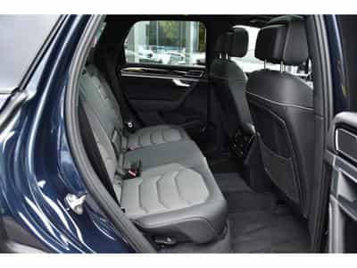VW Touareg 3.0 TDI 4Motion R-Line Tip. SUSP PNEU PANO CUIR MEMO CHFF AD (2026) - Foto 8