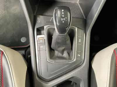 VW Tiguan Life-Urban-Sport+DSG+RearView (2024) - Photo 12