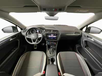 VW Tiguan Life-Urban-Sport+DSG+RearView (2024) - Photo 2