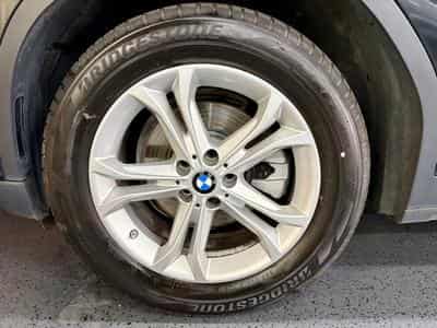 BMW X3 X3 20iA 2.0 184cv Auto xDrive X-LINE (2019) - Photo 3