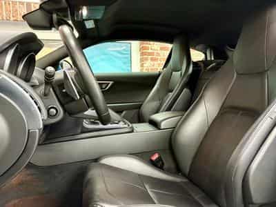 Jaguar F-Type F-Type Coupé 2.0 301cv Auto Cuir/Navig/SiègCh (2018) - Photo 5