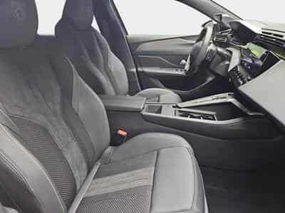 Peugeot 308 1.2 Hybrid e-DSC6 145 GT (2026) - Photo 15