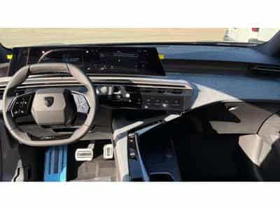 Peugeot 3008 Hybrid 145 e-DSC6 GT (2025) - Foto 6