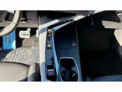 Peugeot 3008 Hybrid 145 e-DSC6 GT (2025) - Foto 9