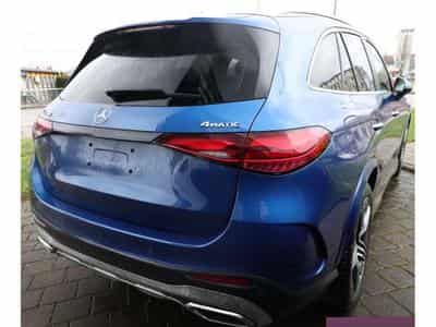 Mercedes GLC 200 Coupe 4Matic 9G-TRONIC Edition AMG Line (2024) - Foto 2