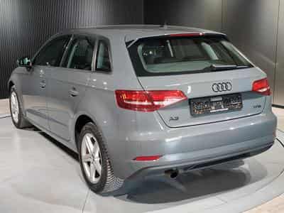 Audi A3 30 TFSI GPS BLUETOOTH RADAR ARR CLIM AUTO XENON (2020) - Photo 4
