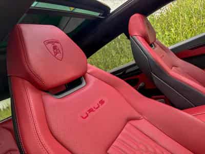 Lamborghini Urus URUS S / CARBON/ 3D/ VAT REF/VOLL (2025) - Foto 11