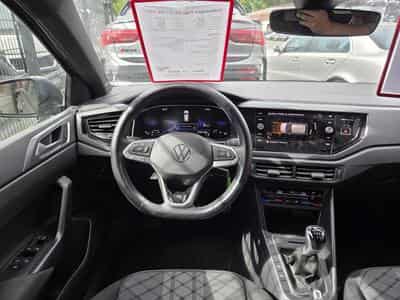 VW Polo TSI R-LINE 95CV (2023) - Photo 8
