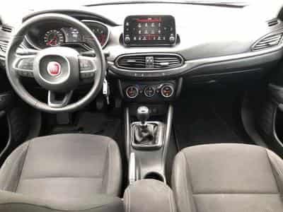 Fiat Tipo 5 portes/SW Lounge (2018) - Photo 8