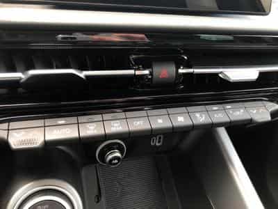 Alfa-Romeo Tonale VELOCE Hybrid (2024) - Photo 14