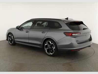 Skoda Superb 2.0 TDI 142 kW 4x4 Sportline (2026) - Photo 3
