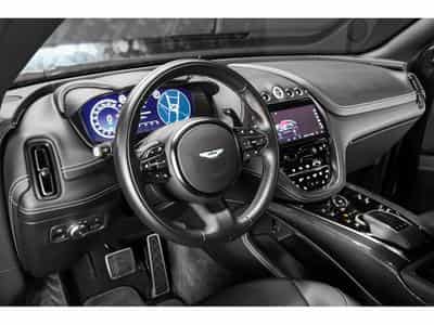 Aston-Martin DBX 707 4.0 V8 Bi-Turbo (2024) - Foto 8