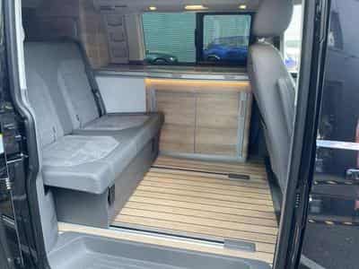VW T6.1 California DSG 4MOTION Ocean (2024) - Foto 13
