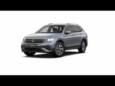 VW Tiguan Allspace Life 1.5 TSI 150 CV DSG7 *7 PLACES *ATTELAGE* *HAYO (2025) - Foto 1