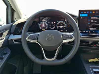VW Golf Life (2026) - Photo 11