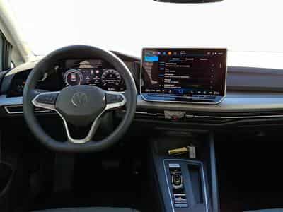 VW Golf Life (2026) - Photo 12