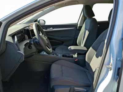 VW Golf Life (2026) - Photo 9