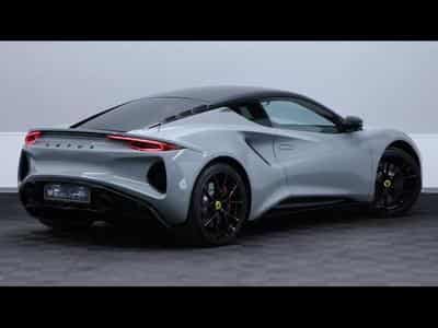 Lotus Emira 2i4 364 First Edition DCT8 (2024) - Foto 5