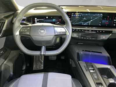 Opel Grandland 1.2 Turbo S/S Hybrid GS (2025) - Photo 6