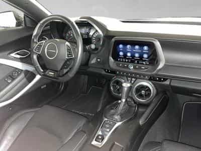 Chevrolet Camaro USA 6.2 V8 Sport (2022) - Foto 7