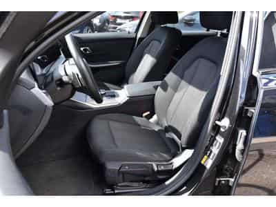 BMW 320 eA Touring PHEV 32g CO2 REGUL LANE GPS CAM PARK 1° MAIN (2023) - Foto 7