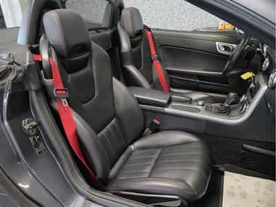 Mercedes SLK AMG LINE AIRSCARF AUTO CUIR NAVI (2012) - Photo 6
