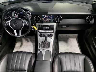 Mercedes SLK AMG LINE AIRSCARF AUTO CUIR NAVI (2012) - Photo 7