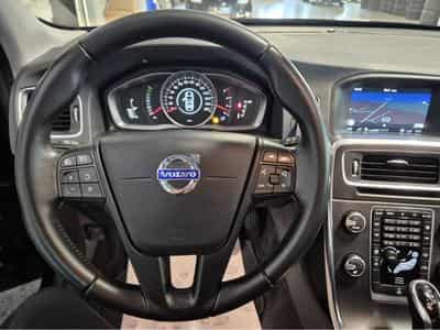 Volvo V60 D3 GEARTRONIC CUIR NAVI (2016) - Photo 7