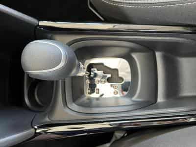 Peugeot 2008 ALLURE B.AUTO, 110CV, NAVI, PANORAMIQUE, BLUETOOTH, ALU 16'' (2016) - Photo 14