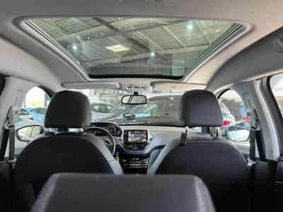 Peugeot 2008 ALLURE B.AUTO, 110CV, NAVI, PANORAMIQUE, BLUETOOTH, ALU 16'' (2016) - Photo 15