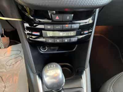 Peugeot 208 Signature 110, NAVI, PDC , BLUETOOTH, LED, KM 30000 (2019) - Photo 10