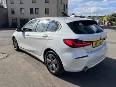 BMW 118 118i A 136cv 2xPDC Apple Carplay LED Camera (2023) - Photo 5