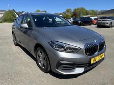 BMW 118 118i A 136cv 2xPDC Apple Carplay LED Camera (2023) - Photo 3