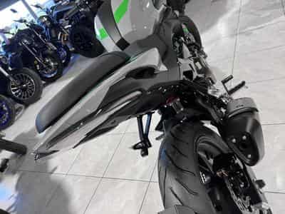 KL Motorcycle Duel 125 ABS (2026) - Photo 5