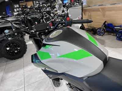 KL Motorcycle Duel 125 ABS (2026) - Photo 6