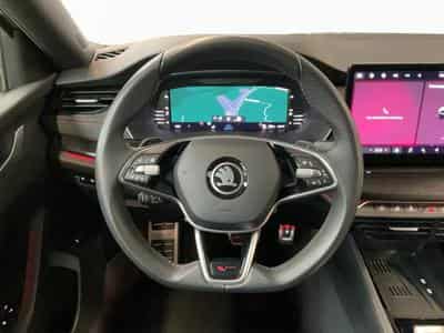 Skoda Octavia RS+DSG+LED+NAVI+Design-Sueda (2024) - Foto 10