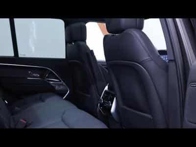 Land-Rover Range Rover SWB D300 SE AWD Auto (2026) - Photo 13