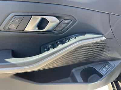 BMW 318 318i Touring Auto/sport-GARANTIE JUSQU'A 48 MOIS (2024) - Photo 9