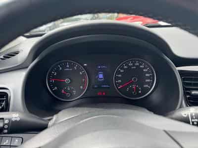 Kia Stonic Sense 1.0T ISG (2017) - Foto 14