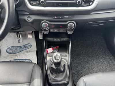 Kia Stonic Sense 1.0T ISG (2017) - Foto 15